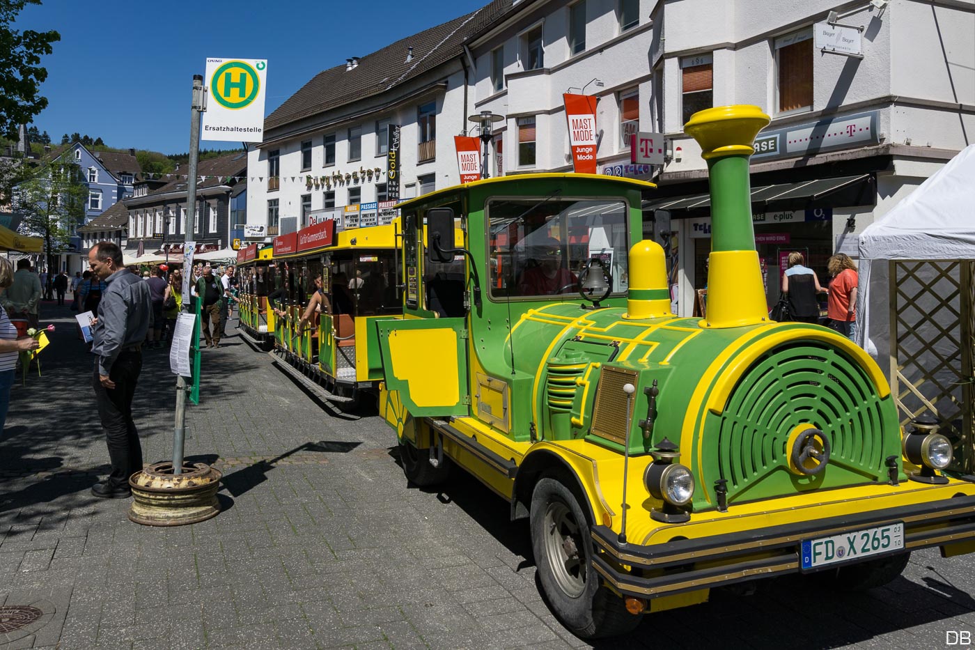 Der Frühlingsexpress dreht den ganzen Tag seine Runden